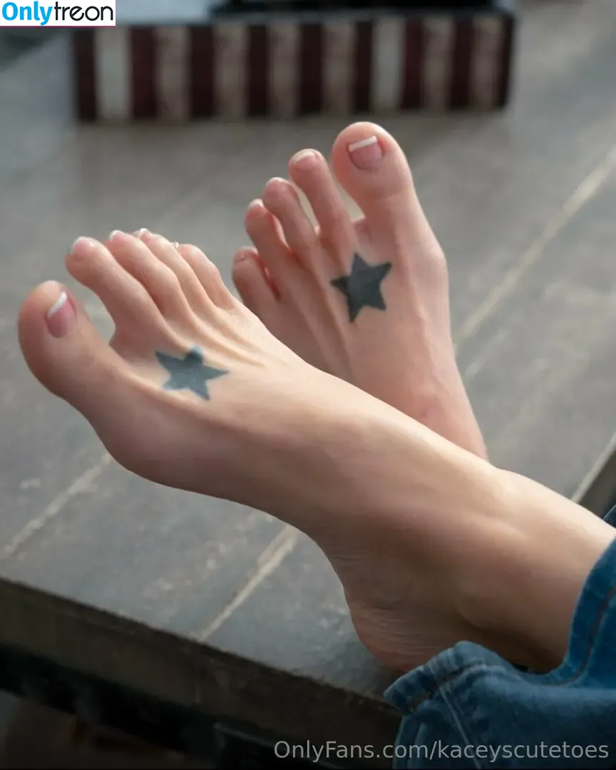 kaceyscutetoes nude photo #0029 (kaceyknits)