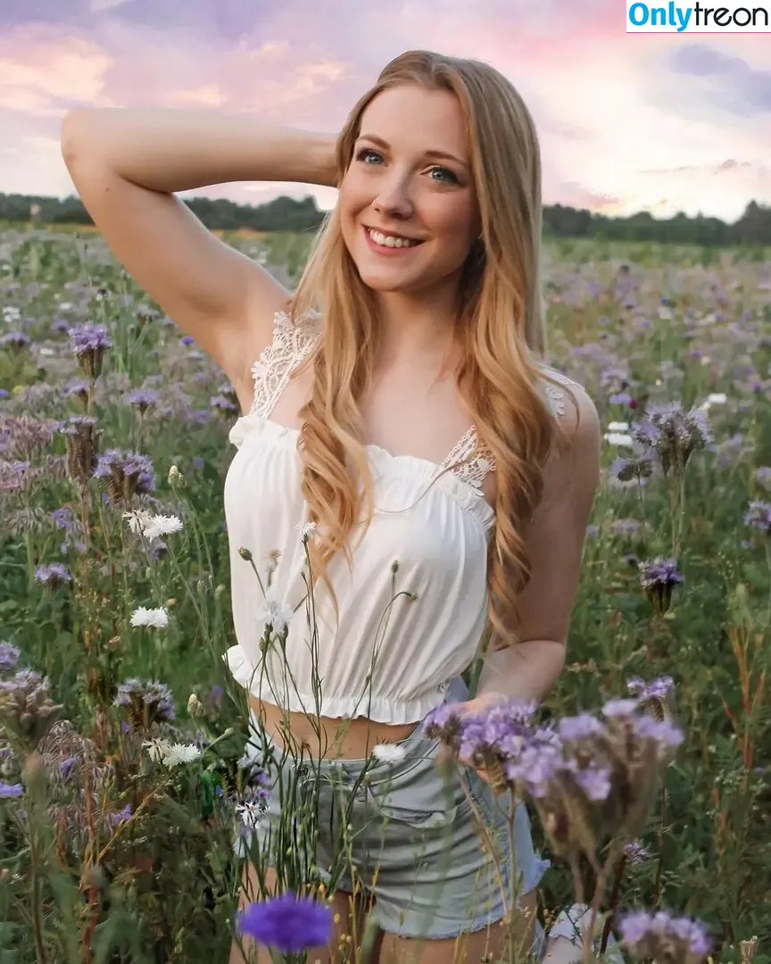 KaddiTV nude photo #0030 (KaddiTV)