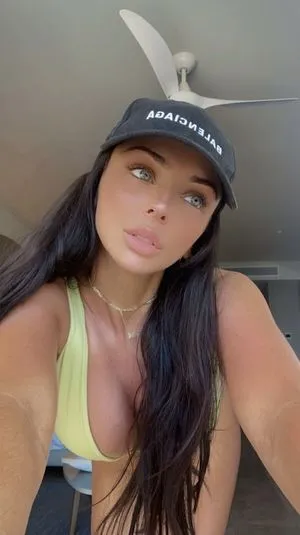 Kady McDermott / kadymcdermott фото голая #0013