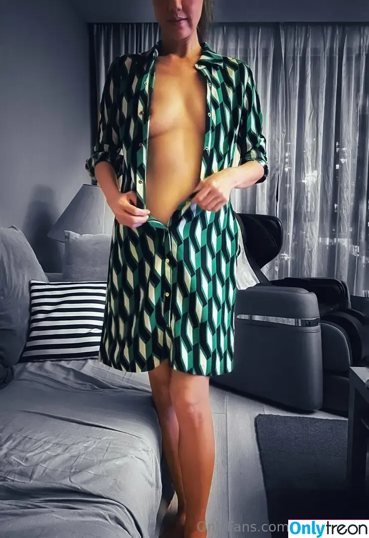kaeladams nude photo #0006 (kaylaeladam)