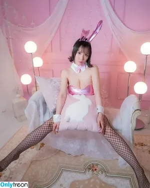 Kaho Shibuya / Shibukaho nude photo #3093