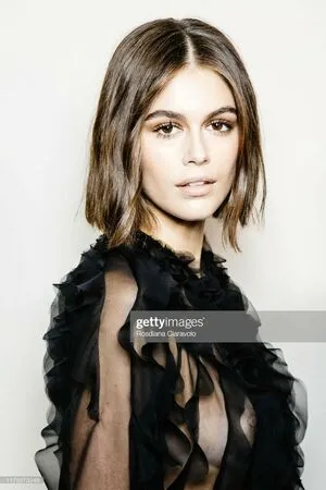Kaia Gerber / KaiaGerber фото голая #0118