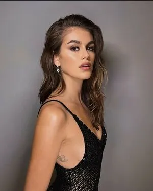 Kaia Gerber / KaiaGerber фото голая #0146