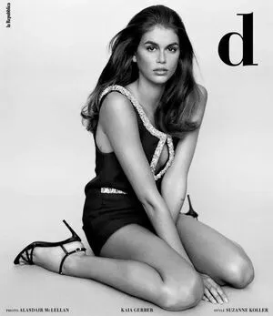 Kaia Gerber / KaiaGerber фото голая #0211