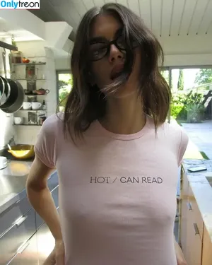 Kaia Gerber / KaiaGerber фото голая #0980
