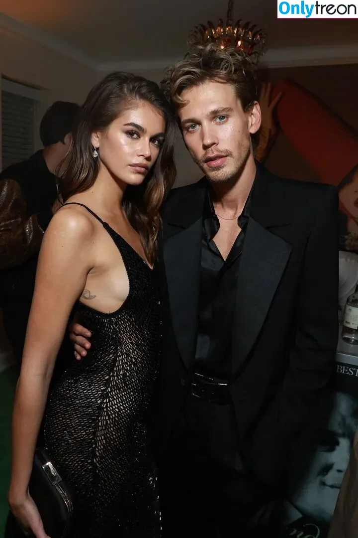 Kaia Gerber голая photo #0144 (KaiaGerber)