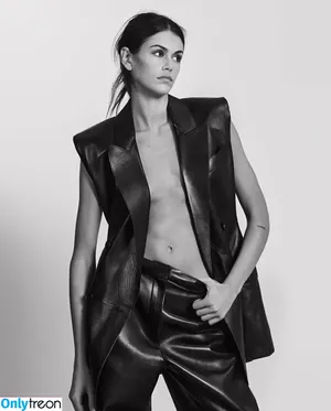 Kaia Gerber / KaiaGerber nude photo #1113