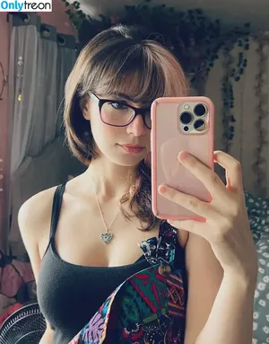 Kaitlin Witcher / kaitlinwitcher / piddleass nude photo #0539