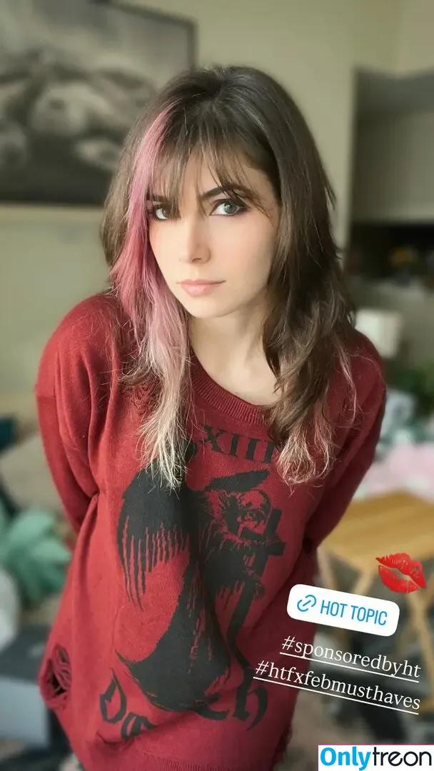 Kaitlin Witcher nude photo #0947 (kaitlinwitcher / piddleass)
