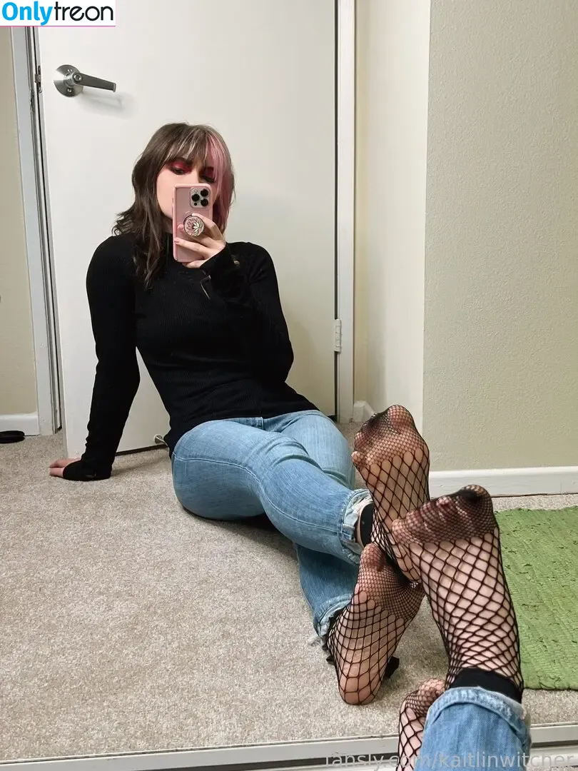 Kaitlin Witcher голая photo #1049 (kaitlinwitcher / piddleass)