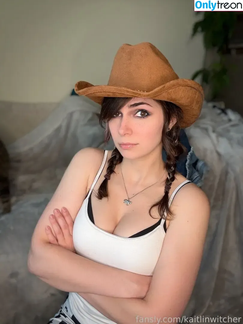 Kaitlin Witcher голая photo #1054 (kaitlinwitcher / piddleass)