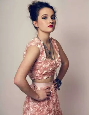 Kaitlyn Dever / KaitlynDever фото голая #0392