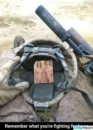  nude photo #0003