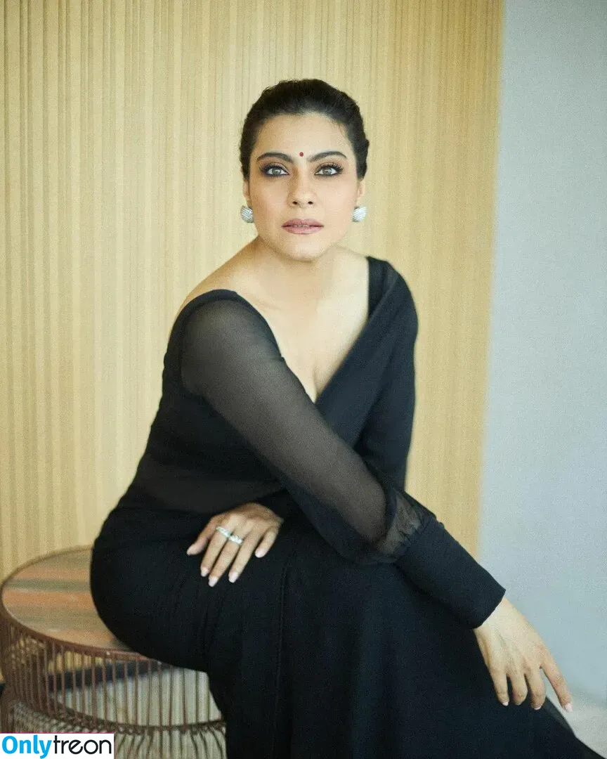 Kajol Devgn nude photo #0022 (itsKajolD / kajol)