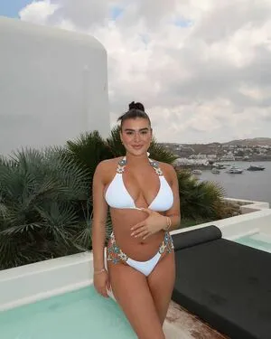 Kalani Hilliker / kalanihilliker nude photo #0310