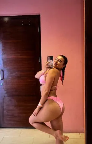 Kalani Hilliker / kalanihilliker nude photo #0331
