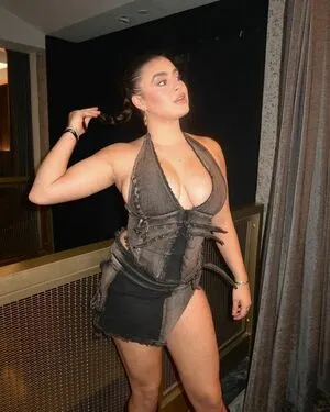 Kalani Hilliker / kalanihilliker nude photo #0343