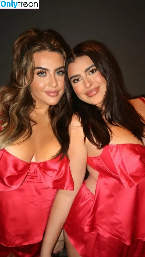 Kalani Hilliker голая photo #0369 (kalanihilliker)
