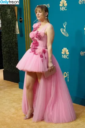 Kaley Cuoco / kaleycuoco фото голая #0370