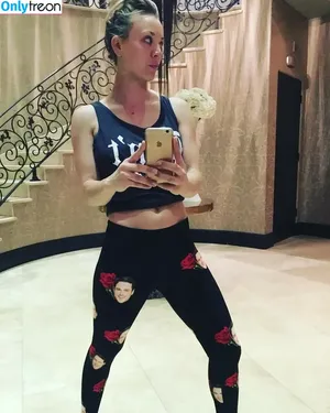 Kaley Cuoco / kaleycuoco фото голая #0600