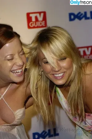 Kaley Cuoco / kaleycuoco фото голая #0663
