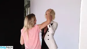 Kaley Cuoco / kaleycuoco фото голая #0766