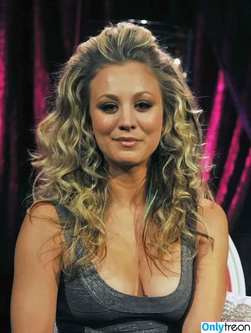 Kaley Cuoco nude photo #0323 (kaleycuoco)