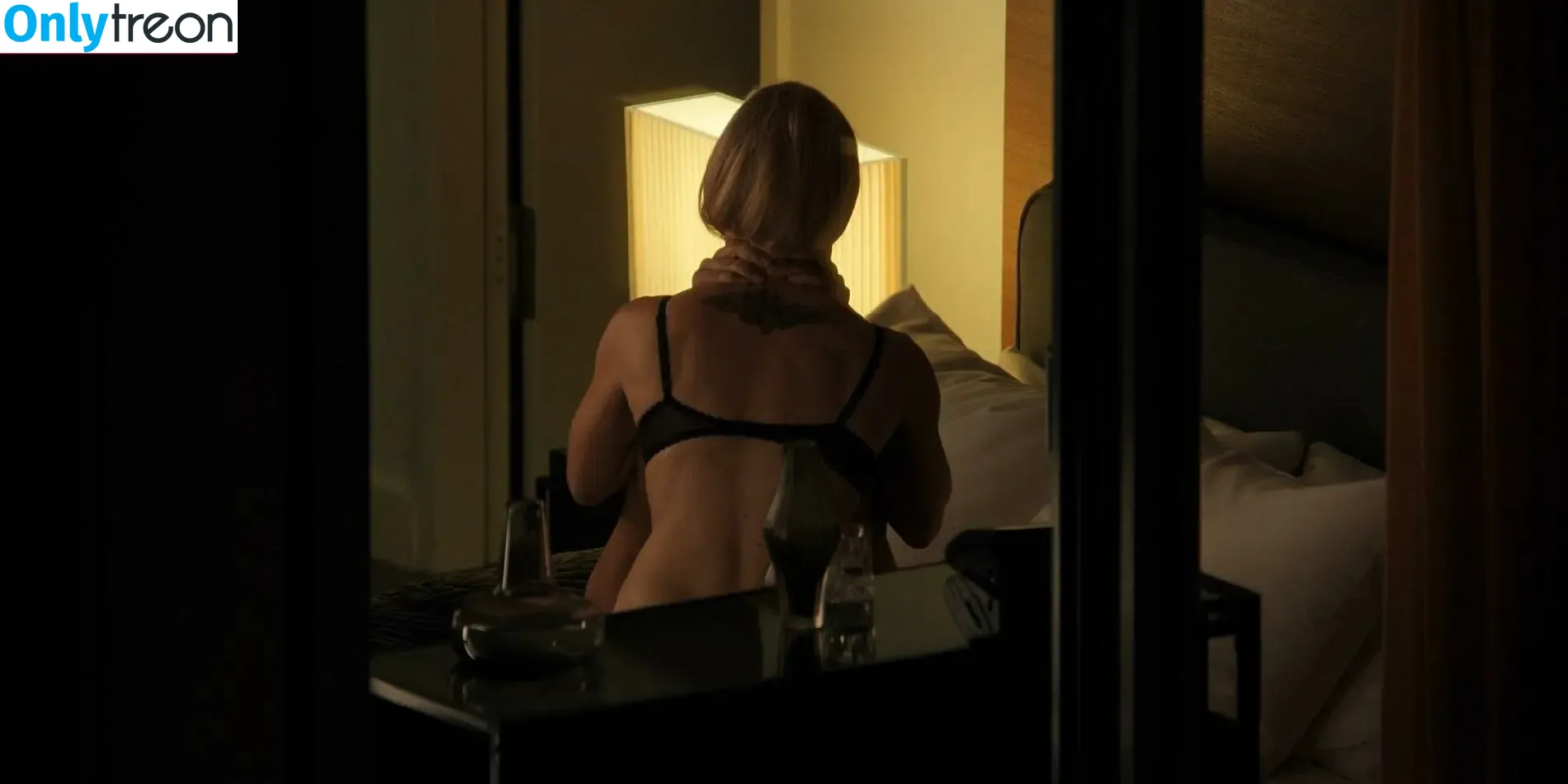 Kaley Cuoco голая photo #0541 (kaleycuoco)