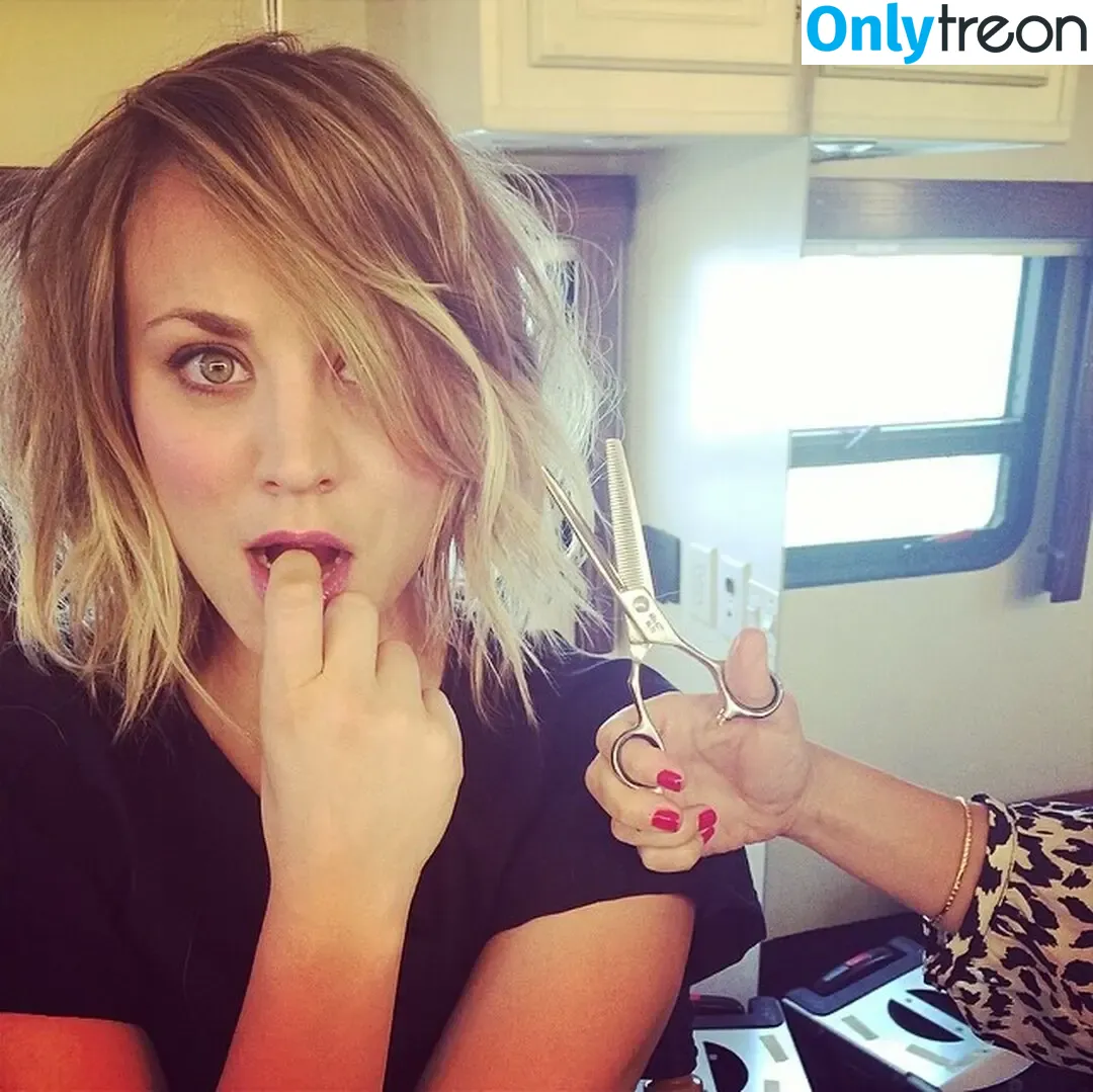 Kaley Cuoco голая photo #0631 (kaleycuoco)