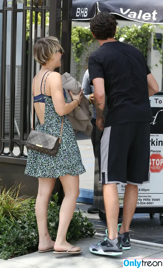 Kaley Cuoco голая photo #0643 (kaleycuoco)