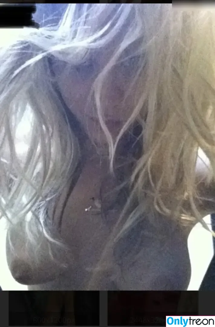 Kaley Cuoco голая photo #0910 (kaleycuoco)