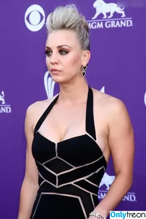 Kaley Cuoco / kaleycuoco фото голая #1133