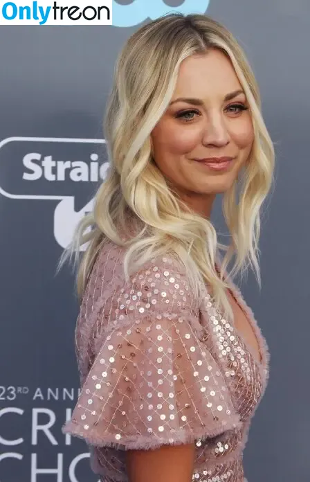 Kaley Cuoco nude photo #1016 (kaleycuoco)