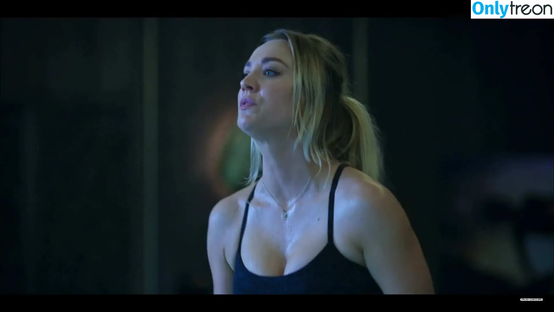 Kaley Cuoco голая photo #1050 (kaleycuoco)