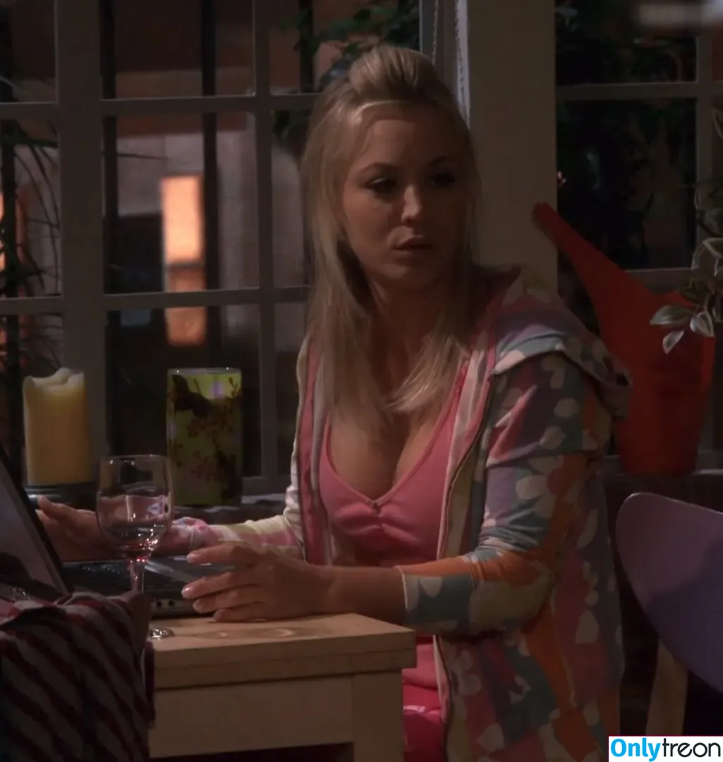 Kaley Cuoco nude photo #1073 (kaleycuoco)