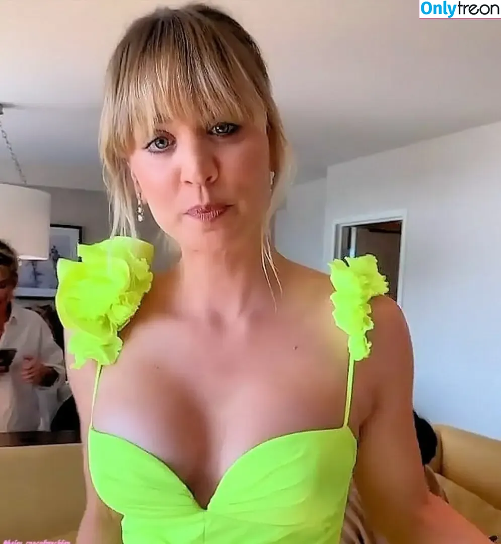 Kaley Cuoco голая photo #1148 (kaleycuoco)
