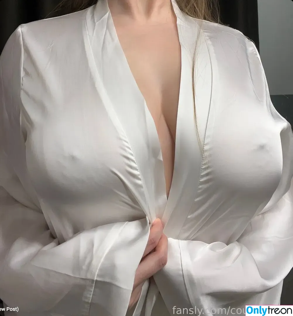 Kali_Nostra nude photo #0020 (kalinostra)