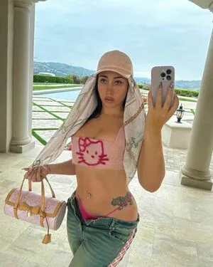 Kali Uchis / kaliuchis / spicxyy nude photo #0095