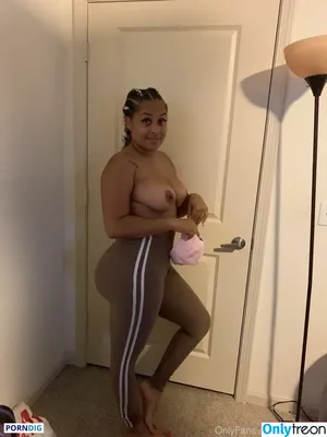Kalibabbyy / kalibabby / realkalibabbyy nude photo #0025