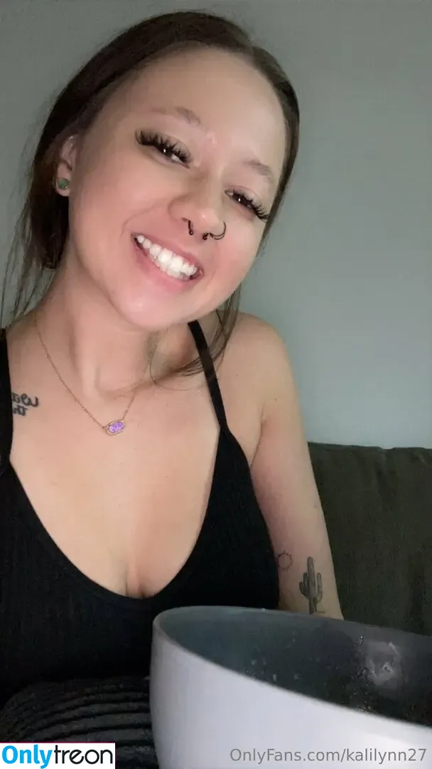 kalilynn27 nude photo #0028 (kal.cuttie)