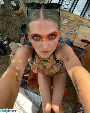 Kalym Currie / kalymcurrie nude photo #0037
