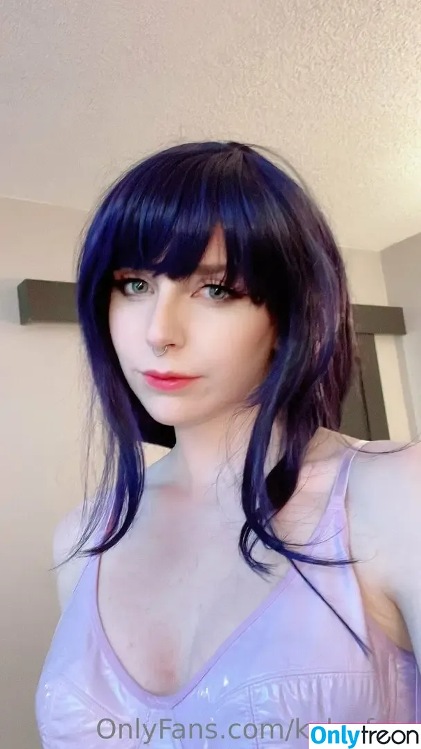 kalzefree nude photo #0046 (calfreezy)