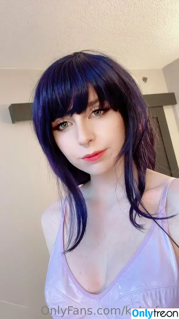 kalzefree nude photo #0047 (calfreezy)