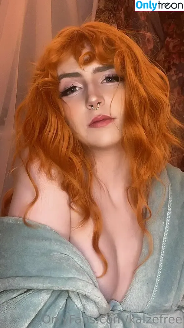 kalzefree nude photo #0068 (calfreezy)