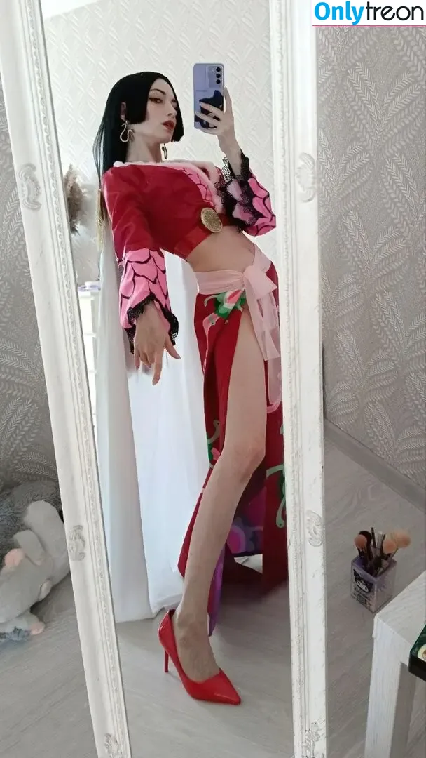 Kamiya nude photo #0004 (Gorodetsky / Nuggets eater / nesquickandbeer / nuggets_eater_)