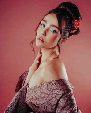 Kamochi ASMR / azvsa_ / kahleesiasmr / kamochiasmr nude photo #0037