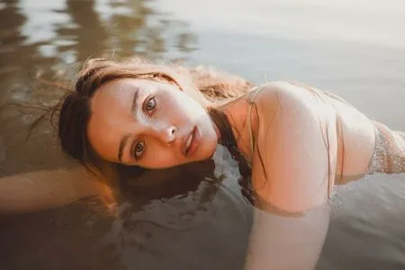 Kamochi ASMR / azvsa_ / kahleesiasmr / kamochiasmr nude photo #0062