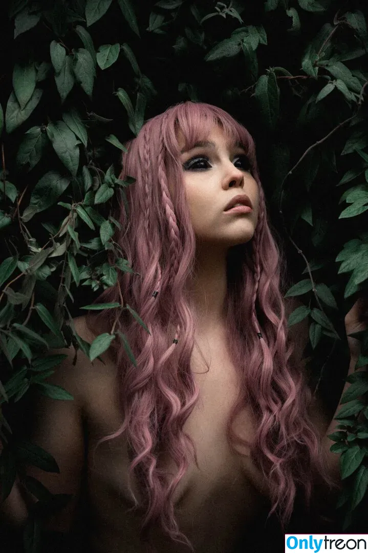 Kamochi ASMR nude photo #0093 (azvsa_ / kahleesiasmr / kamochiasmr)
