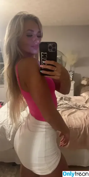 Kamryn Dockery / kamdockery nude photo #0078