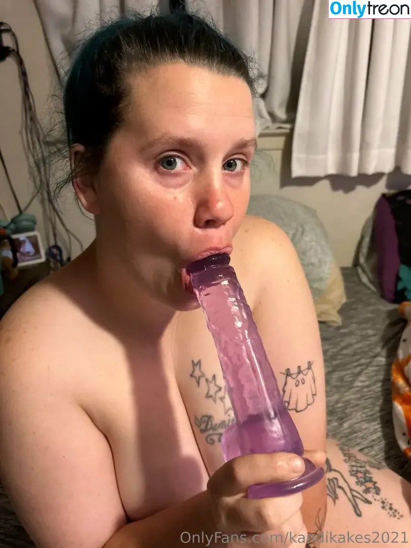 kandikakes2021 nude photo #0019 (kandikakesbakery)